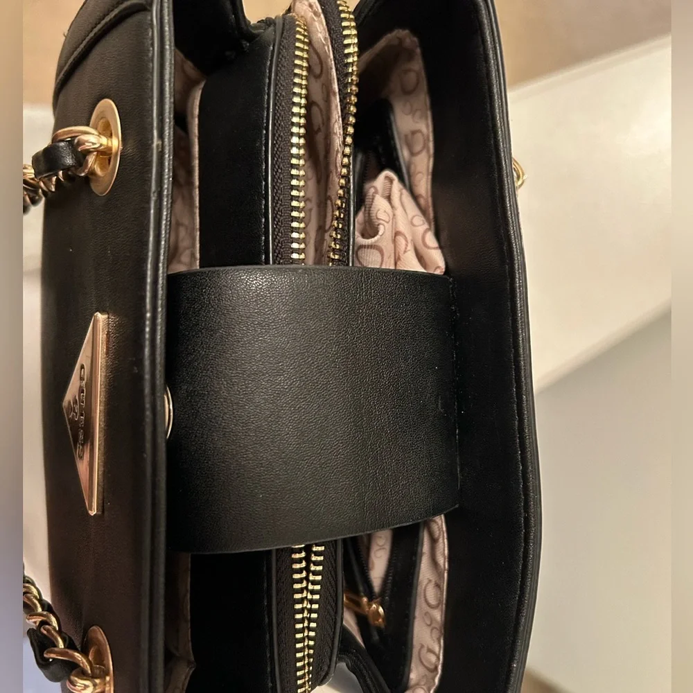 Guess Black Satchel Handbag - Picture 5 of 9